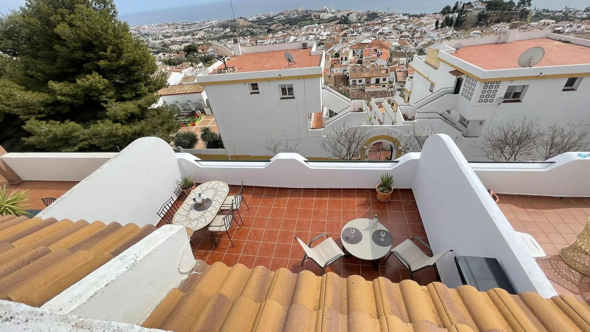 Stunning Penthouse With Sea Views,Solarium,Pool & Parking Apartment Benalmadena Spain